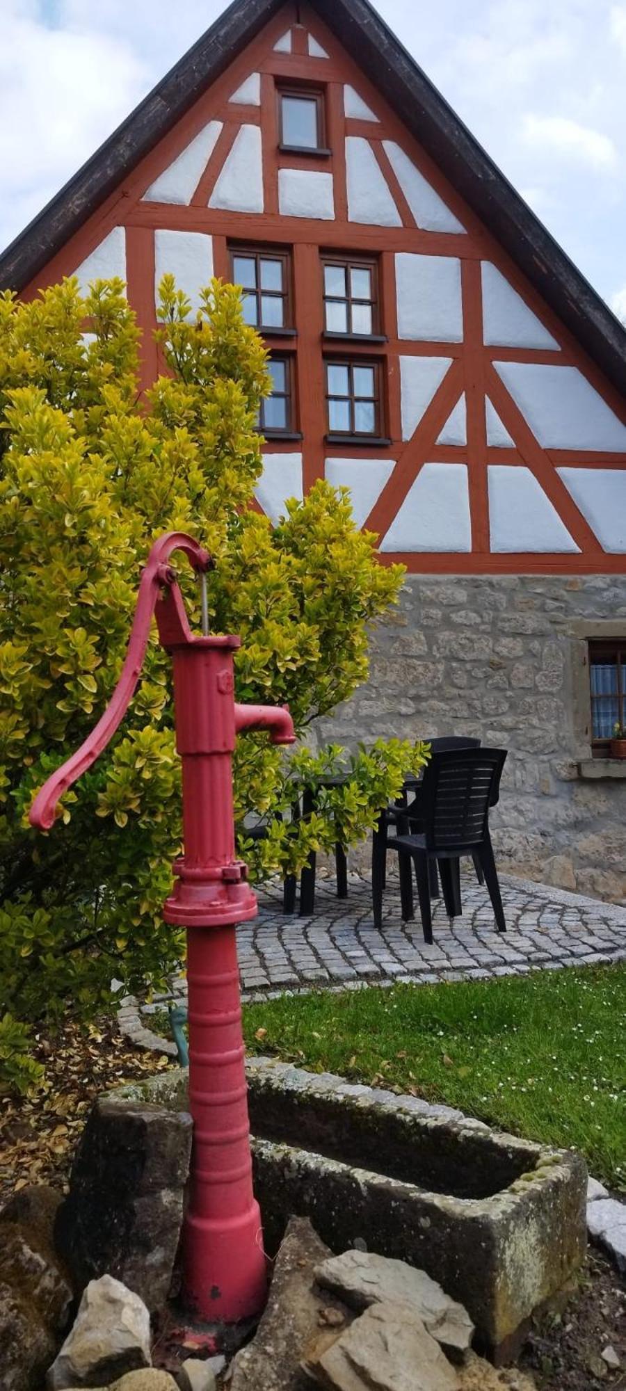 Idyllisches Fachwerkhaeusle Mit Terrasse Am Tor Zum Schwarzwald Villa Horb am Neckar Buitenkant foto